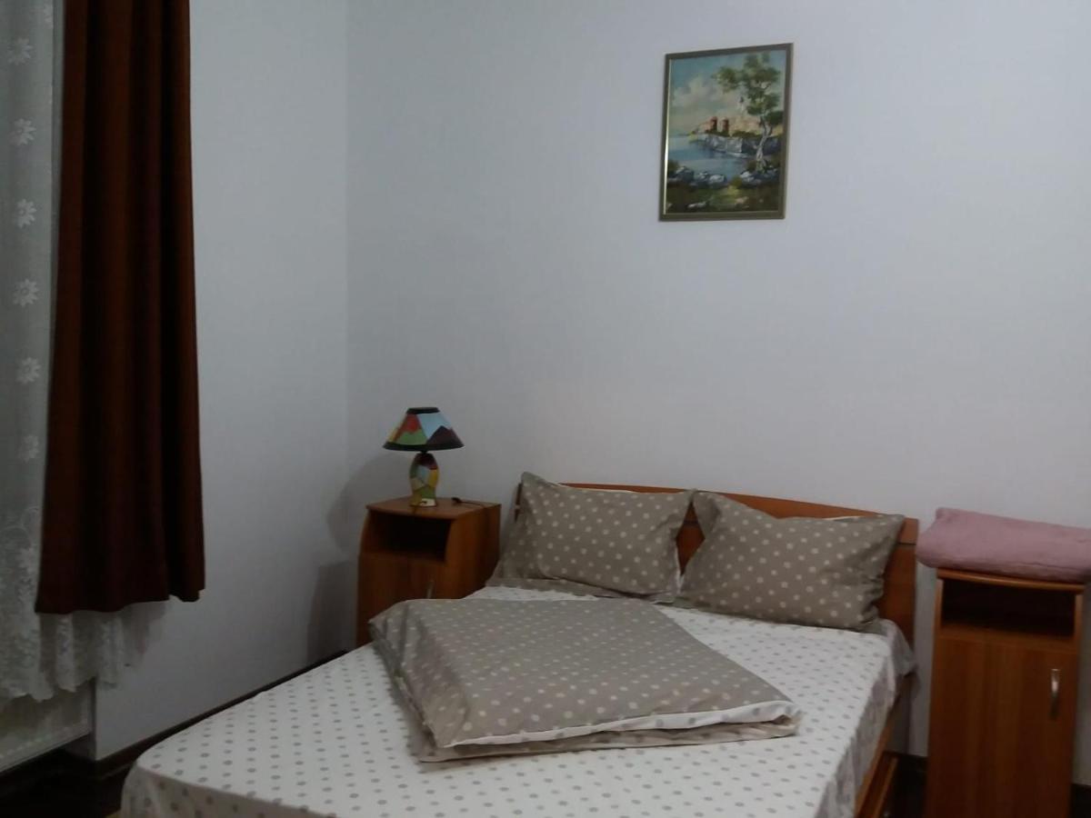 Apartmán Casa Victoria Târgu-Mureş Exteriér fotografie