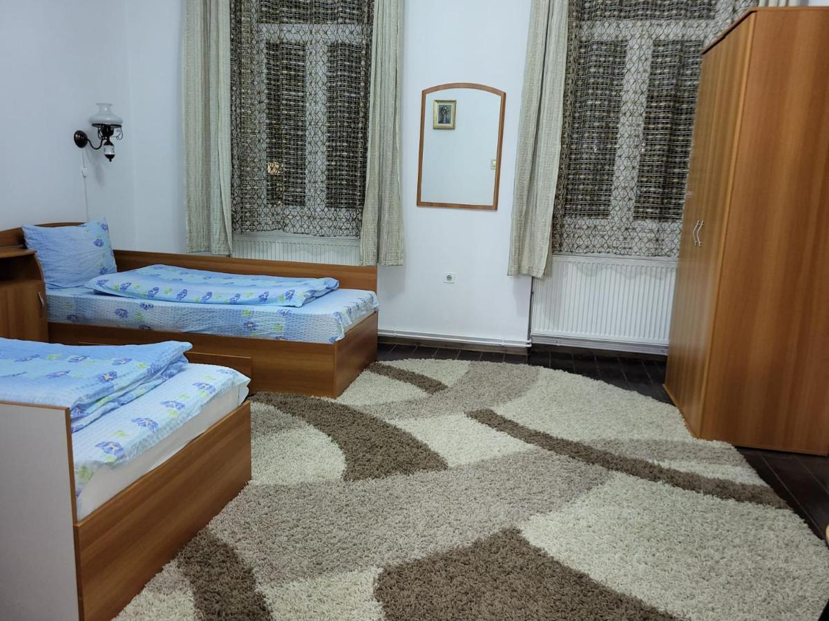 Apartmán Casa Victoria Târgu-Mureş Exteriér fotografie