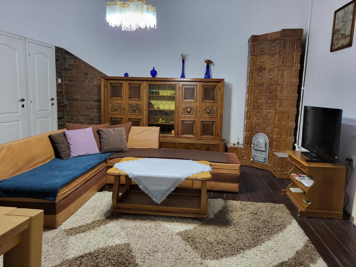 Apartmán Casa Victoria Târgu-Mureş Exteriér fotografie