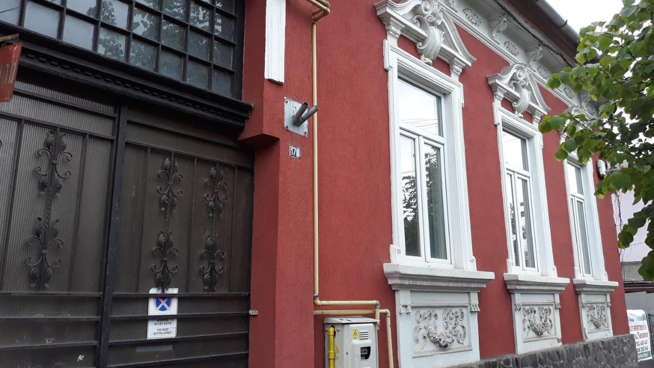 Apartmán Casa Victoria Târgu-Mureş Exteriér fotografie